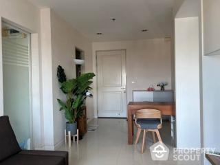 1-BR Condo at Q House Sathorn near BTS Krung Thon Buri