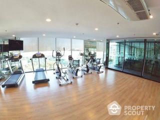 1-BR Condo at Condolette Midst Rama 9 near MRT Phra Ram 9