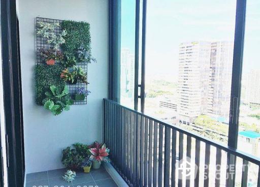 1-BR Condo at Condolette Midst Rama 9 near MRT Phra Ram 9