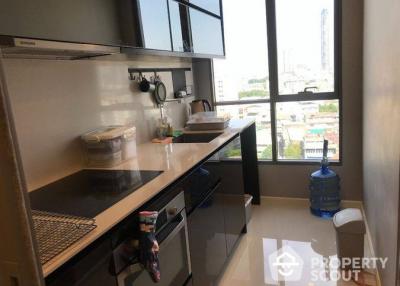 2-BR Condo at The Room Sathorn - St. Louis near BTS Surasak