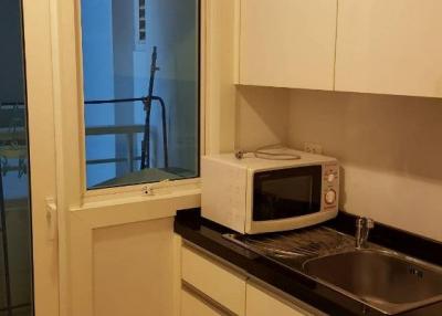 1-BR Condo at Siri Residence Sukhumvit near BTS Phrom Phong