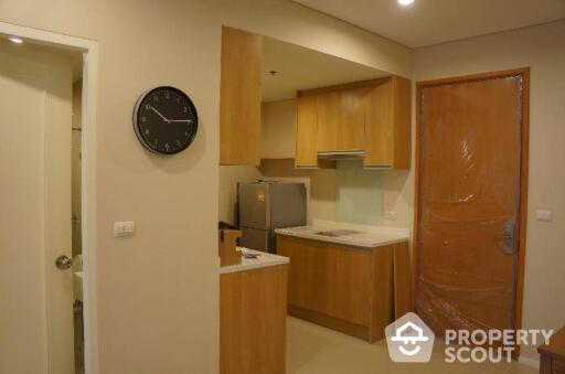 1-BR Condo at Villa Asoke near MRT Phetchaburi