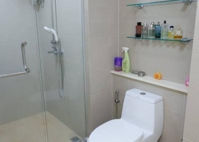 1-BR Condo at T.C. Green Rama 9 near MRT Phra Ram 9