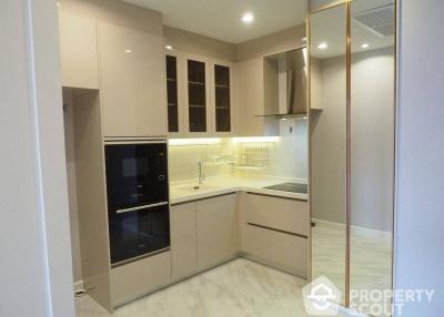 1-BR Condo at Noble Ploenchit near BTS Phloen Chit