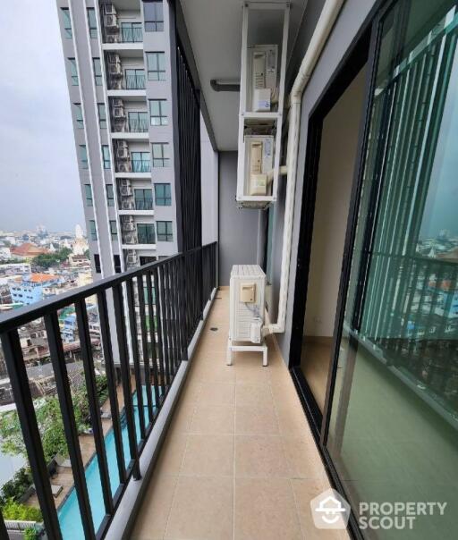 2-BR Condo at Supalai Loft Prajadhipok-Wongwian Yai near BTS Wongwian Yai