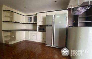 2-BR Condo at Sukhumvit Suite near BTS Nana