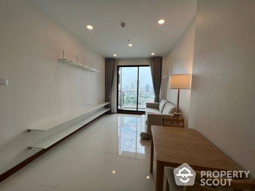 1-BR Condo at Supalai Premier Charoen Nakhon near BTS Krung Thon Buri