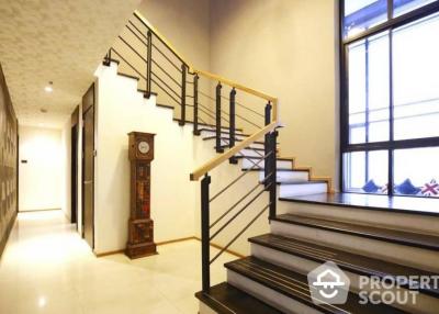 5-BR Condo at All Seasons Mansion Condominium near BTS Phloen Chit