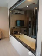 1-BR Condo at Rhythm Sukhumvit 36-38 near BTS Thong Lor