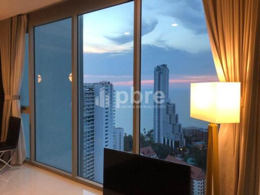 Riviera Wongamat Condo For Sale