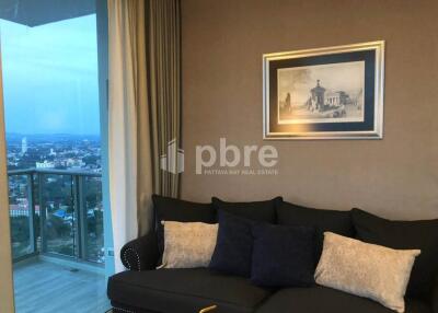 Riviera Wongamat Condo For Sale