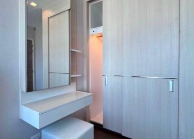 2-BR Condo at Q Asoke near MRT Phetchaburi