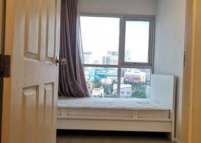 2-BR Condo at Aspire Rama 9 near MRT Phra Ram 9