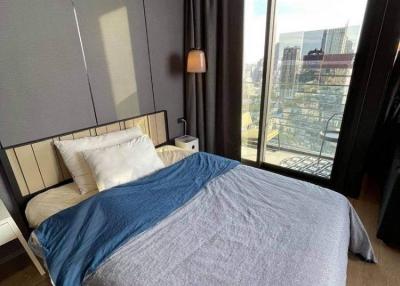 1-BR Condo at Ashton Silom near BTS Chong Nonsi