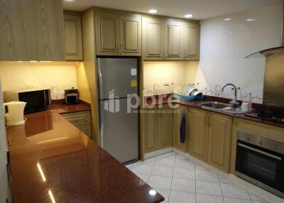 Suwattana Garden Village Town house for Sale