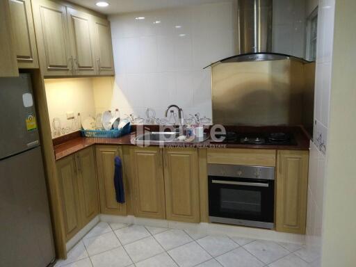 Suwattana Garden Village Town house for Sale