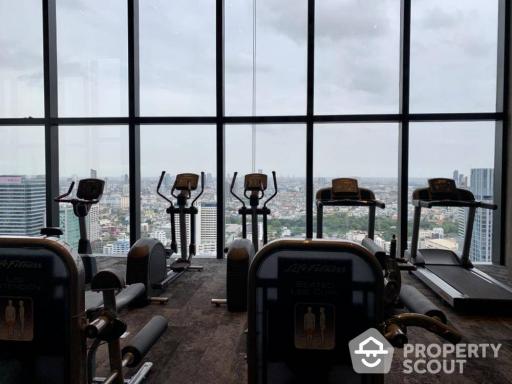 1-BR Condo at The Lofts Silom near BTS Surasak