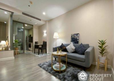 1-BR Condo at The Room Bts Wongwianyai near BTS Wongwian Yai