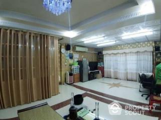 4-BR House near BTS Chong Nonsi