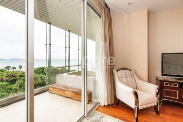 Luxury Condo The Cove Naklua for Sale