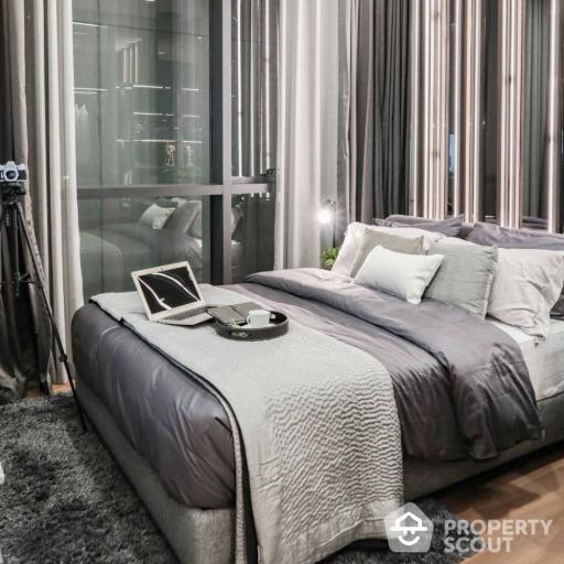 1-BR Condo at Wish Signature Midtown Siam near BTS Ratchathewi