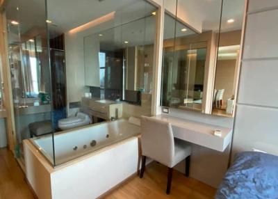 1-BR Condo at The Address Asoke near MRT Phetchaburi