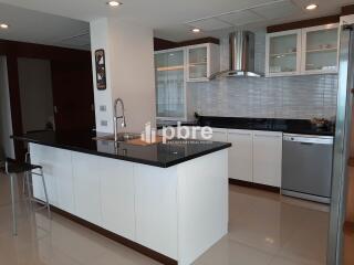 Montrari Penthouse Jomtien Condo for Sale