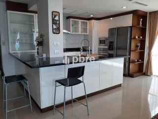 Montrari Penthouse Jomtien Condo for Sale