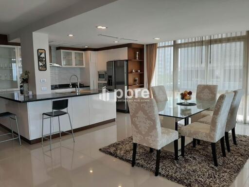 Montrari Penthouse Jomtien Condo for Sale