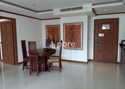 Tara Court Condo For sale in Pratumnak Hill