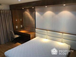 2-BR Condo at Lumpini Place Phahol-Saphankhwai near BTS Saphan Khwai