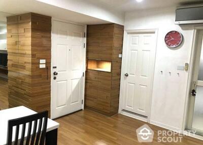 2-BR Condo at Lumpini Place Phahol-Saphankhwai near BTS Saphan Khwai