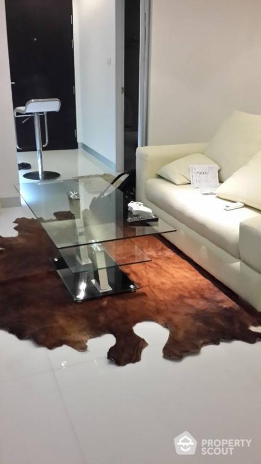 1-BR Condo at Belle Grand Rama 9 near MRT Phra Ram 9