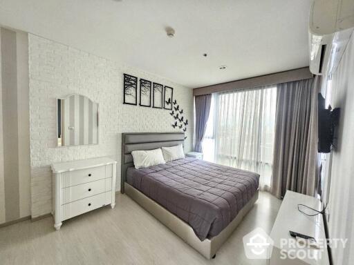 1-BR Condo at Rhythm Sukhumvit 42 near BTS Ekkamai