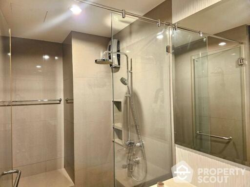 1-BR Condo at Rhythm Sukhumvit 42 near BTS Ekkamai