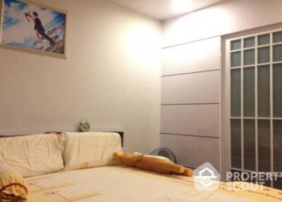 1-BR Condo at Circle Condominium near ARL Makkasan