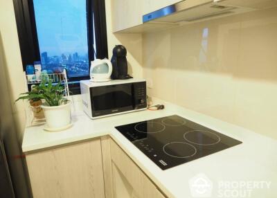 2-BR Condo at Life Asoke near ARL Makkasan