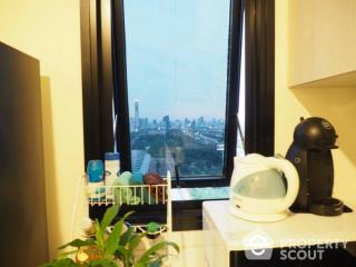 2-BR Condo at Life Asoke near ARL Makkasan