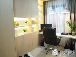 2-BR Condo at Life Asoke near ARL Makkasan