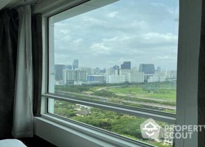 2-BR Condo at Baan Rajprasong Condominium near BTS Ratchadamri