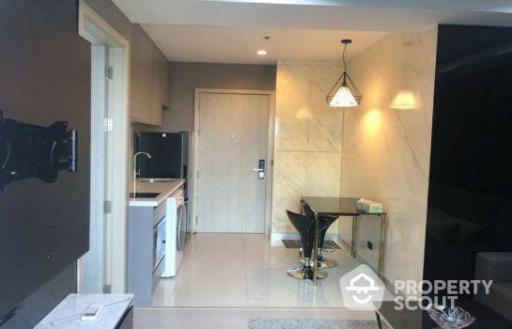 1-BR Condo at Rhythm Sukhumvit 36-38 near BTS Thong Lor