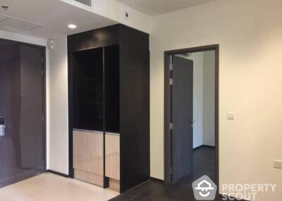 1-BR Condo at The Edge Sukhumvit 23 near MRT Sukhumvit