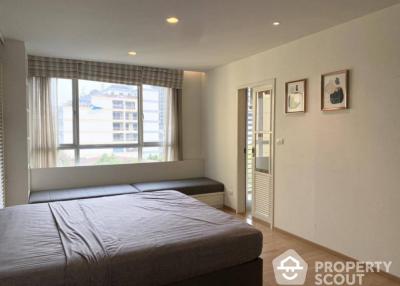 1-BR Condo at Hive Sukhumvit 65 near BTS Ekkamai