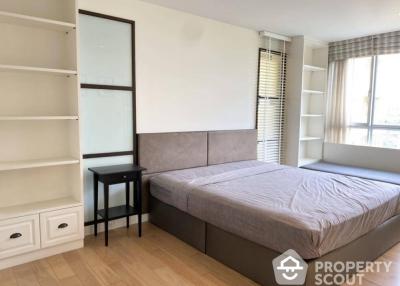 1-BR Condo at Hive Sukhumvit 65 near BTS Ekkamai