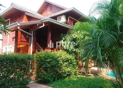 Two storey Pool Villa in East Pattaya for Sale