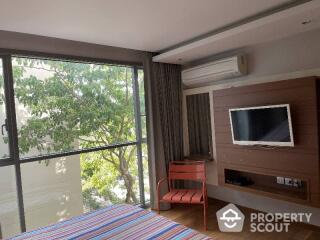 1-BR Condo at Via Botani near BTS Phrom Phong