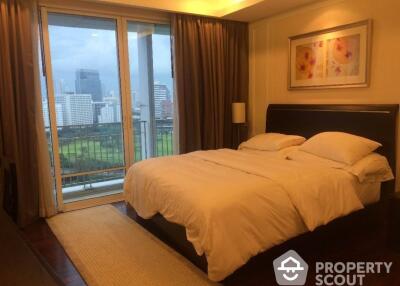 2-BR Condo at Baan Rajprasong Condominium near BTS Ratchadamri