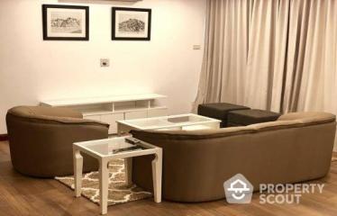 2-BR Condo at Green Peace Mansion near MRT Kamphaeng Phet