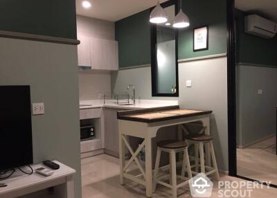 1-BR Condo at Life Asoke near ARL Makkasan