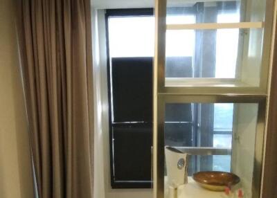 1-BR Condo at Rhythm Sukhumvit 44/1 near BTS Phra Khanong